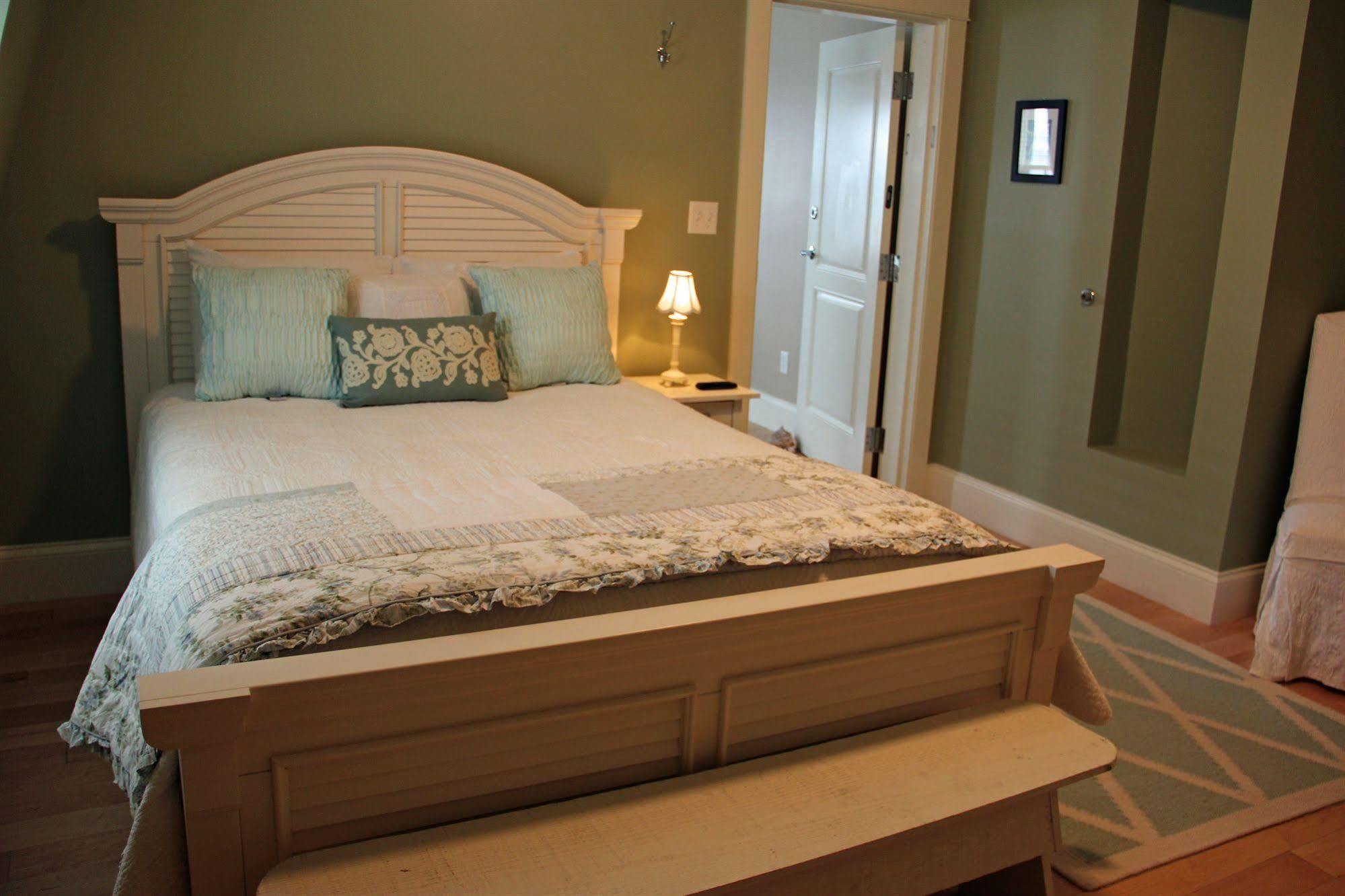 Atlantic House Inn Йорк Экстерьер фото